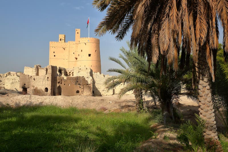 قلعة الفيقين في ولاية منح